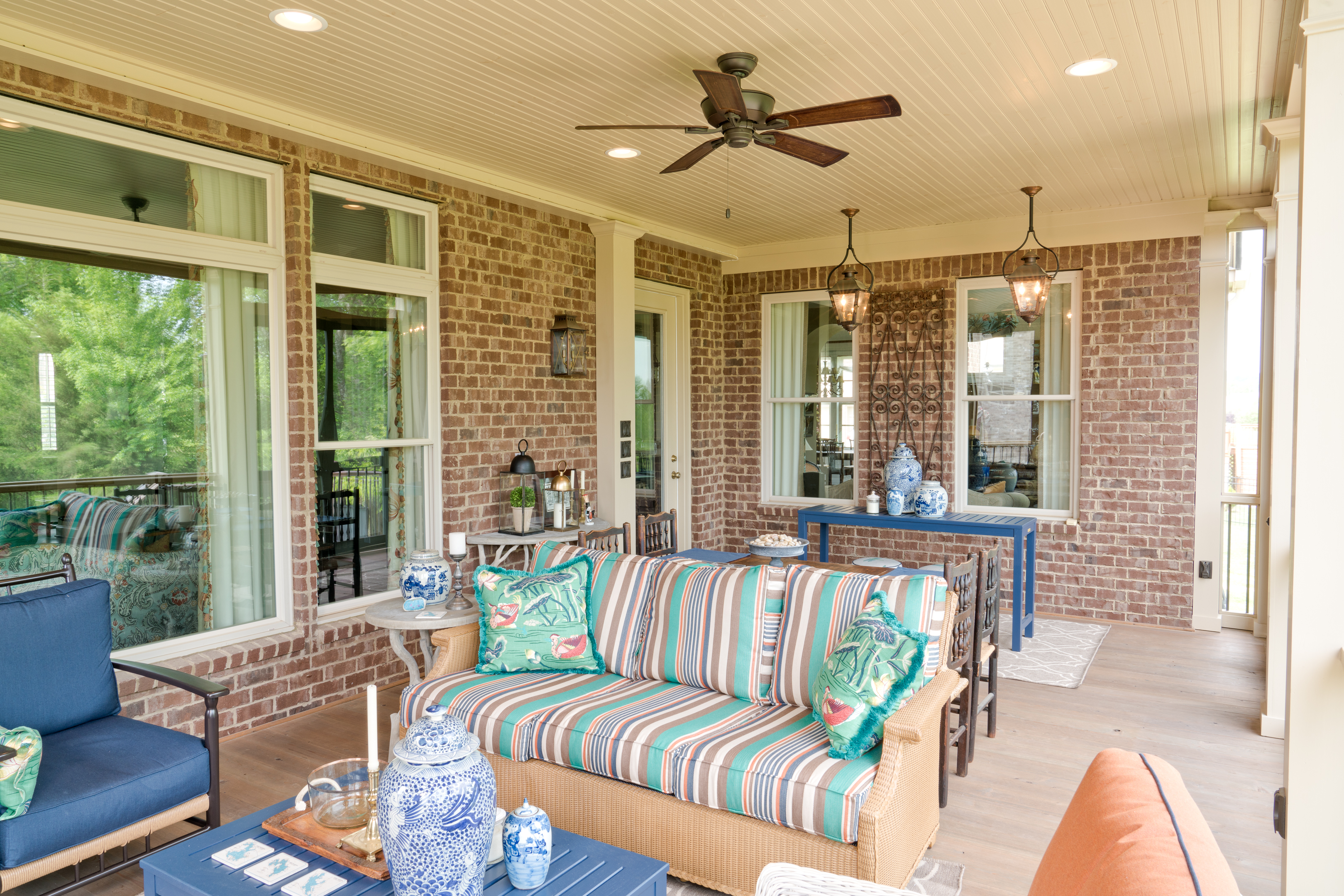 Porch Screened Beadboard Ceiling Living Dining Dev 17 The