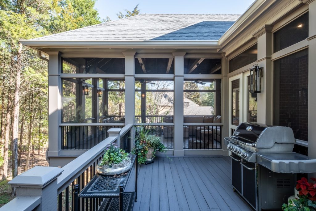 Deck and screened porch design in Brentwood TN
